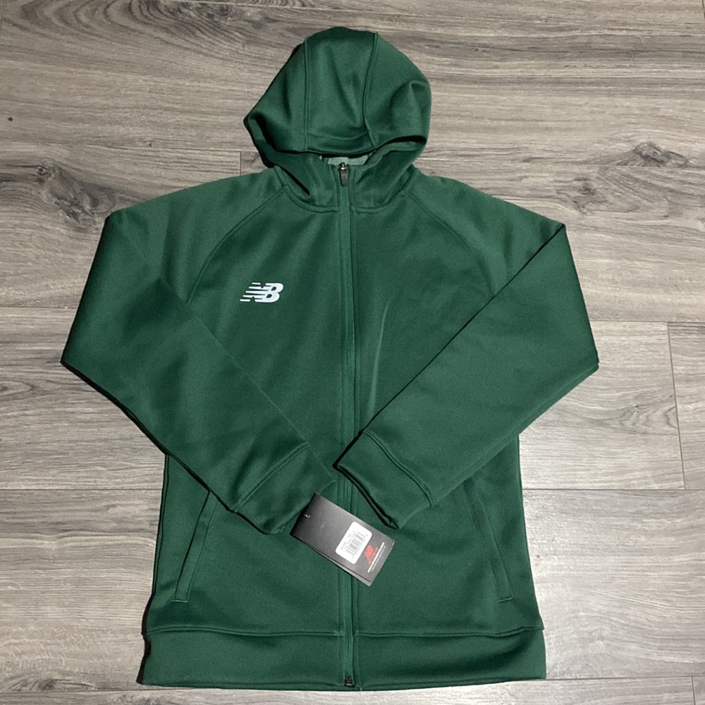 ✨ NWT New Balance Unisex Youth Travel Hoodie L